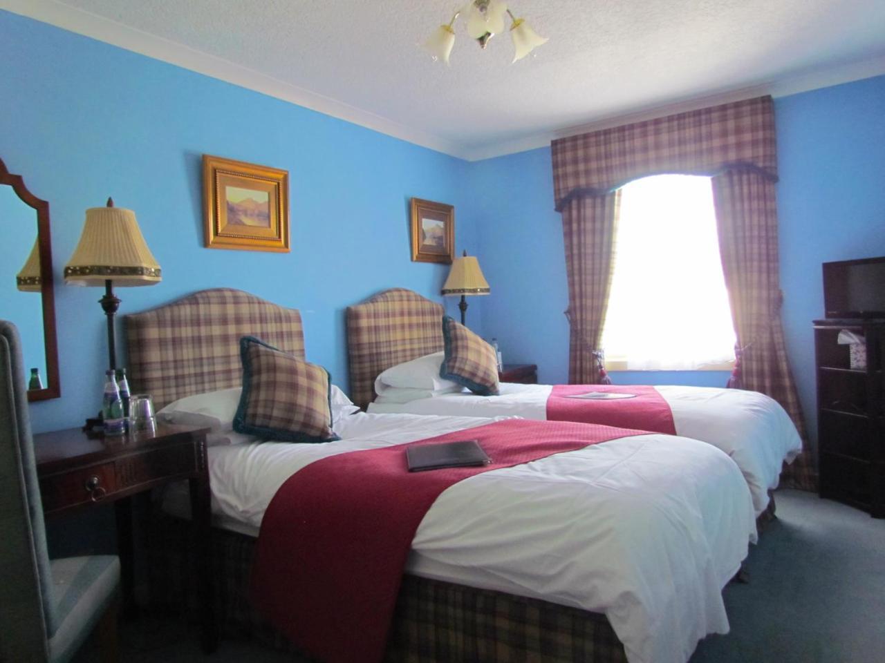 Altnaharra Hotel Lairg Extérieur photo