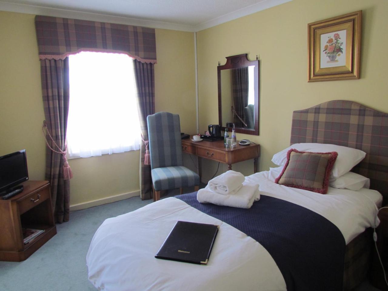 Altnaharra Hotel Lairg Extérieur photo